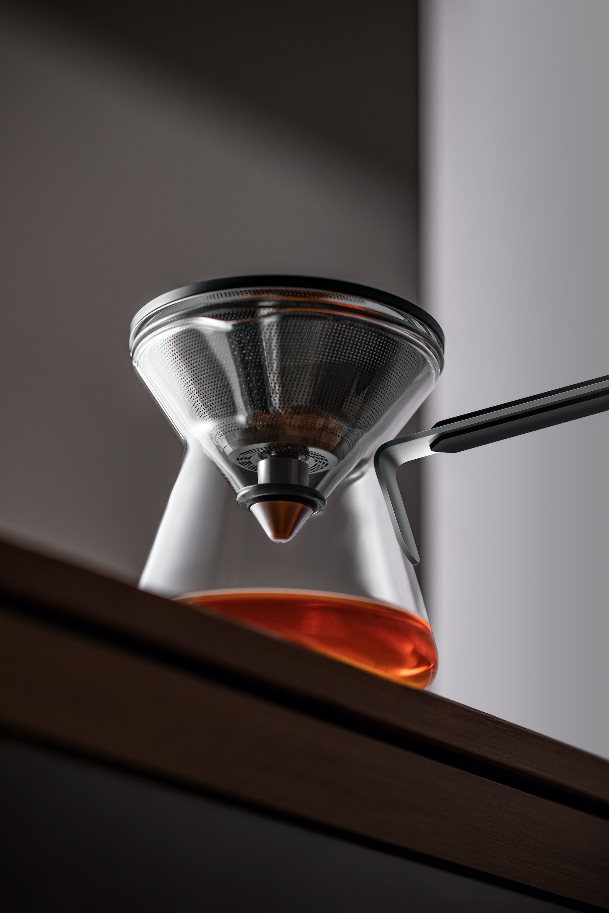 CHIVALROUS MAGNETIC SUCTION TEAPOT